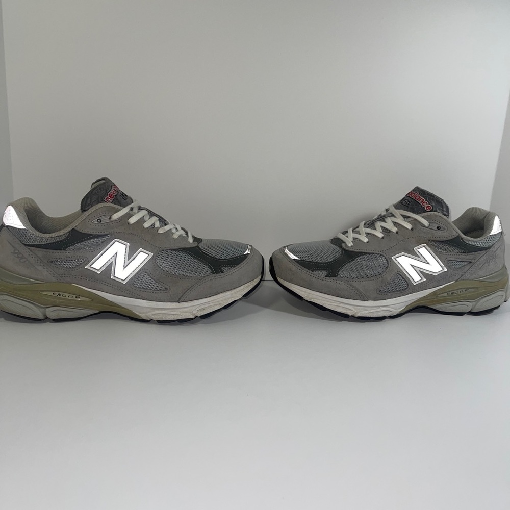 New Balance 990 V3 Kith Grey